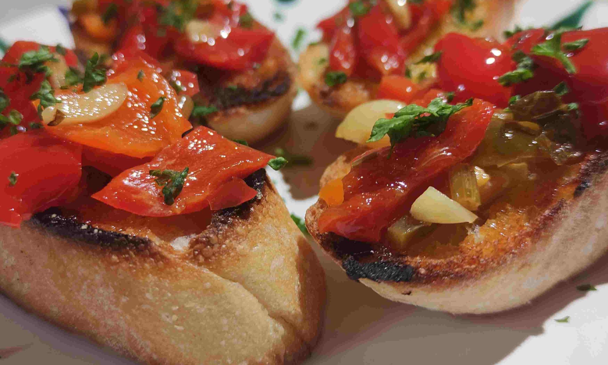 Bruschetta ai Peperoni sott´olio - Bruschetta mit selbstgemachte eingelechte Paprika