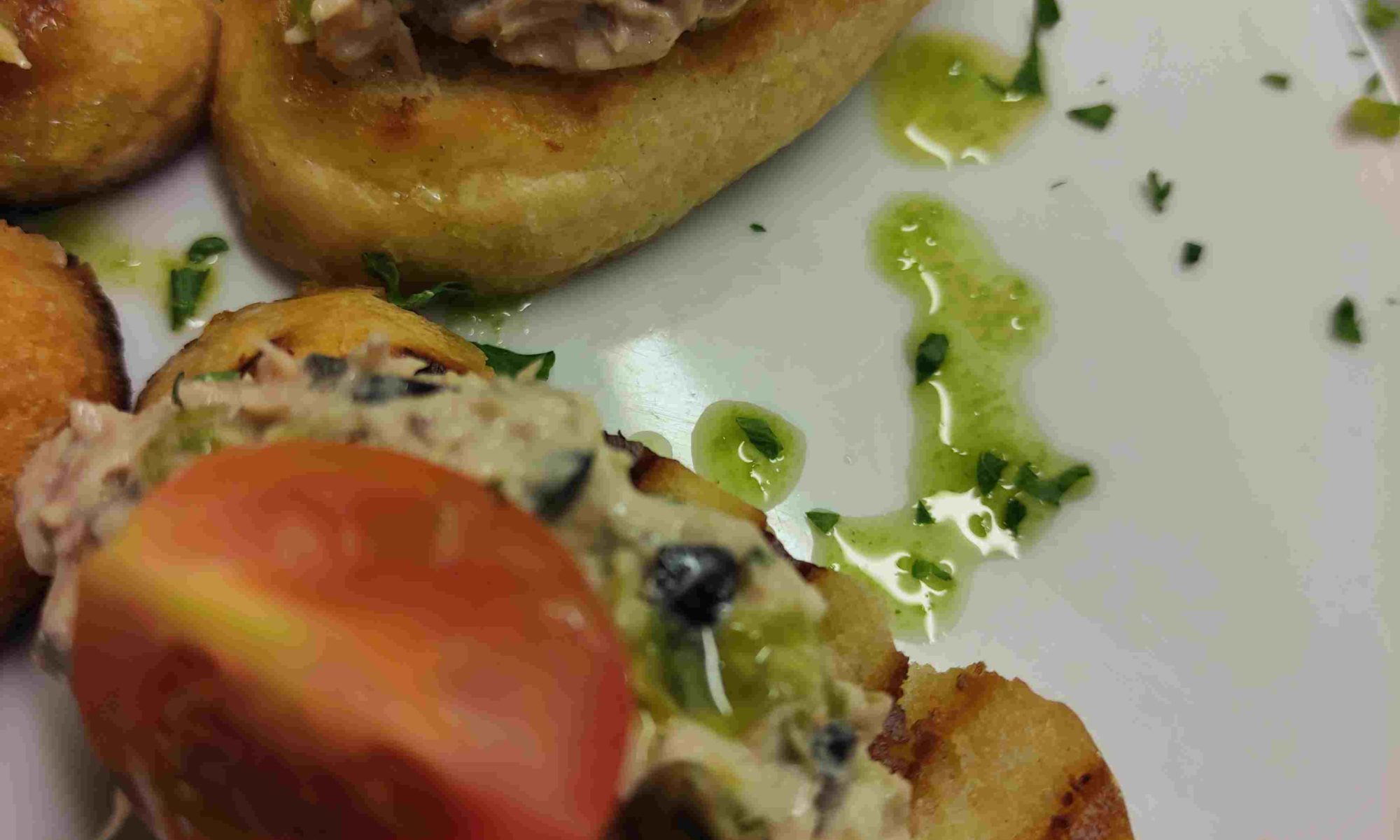 Bruschetta al Tonno - Bruschetta mit Thunfisch