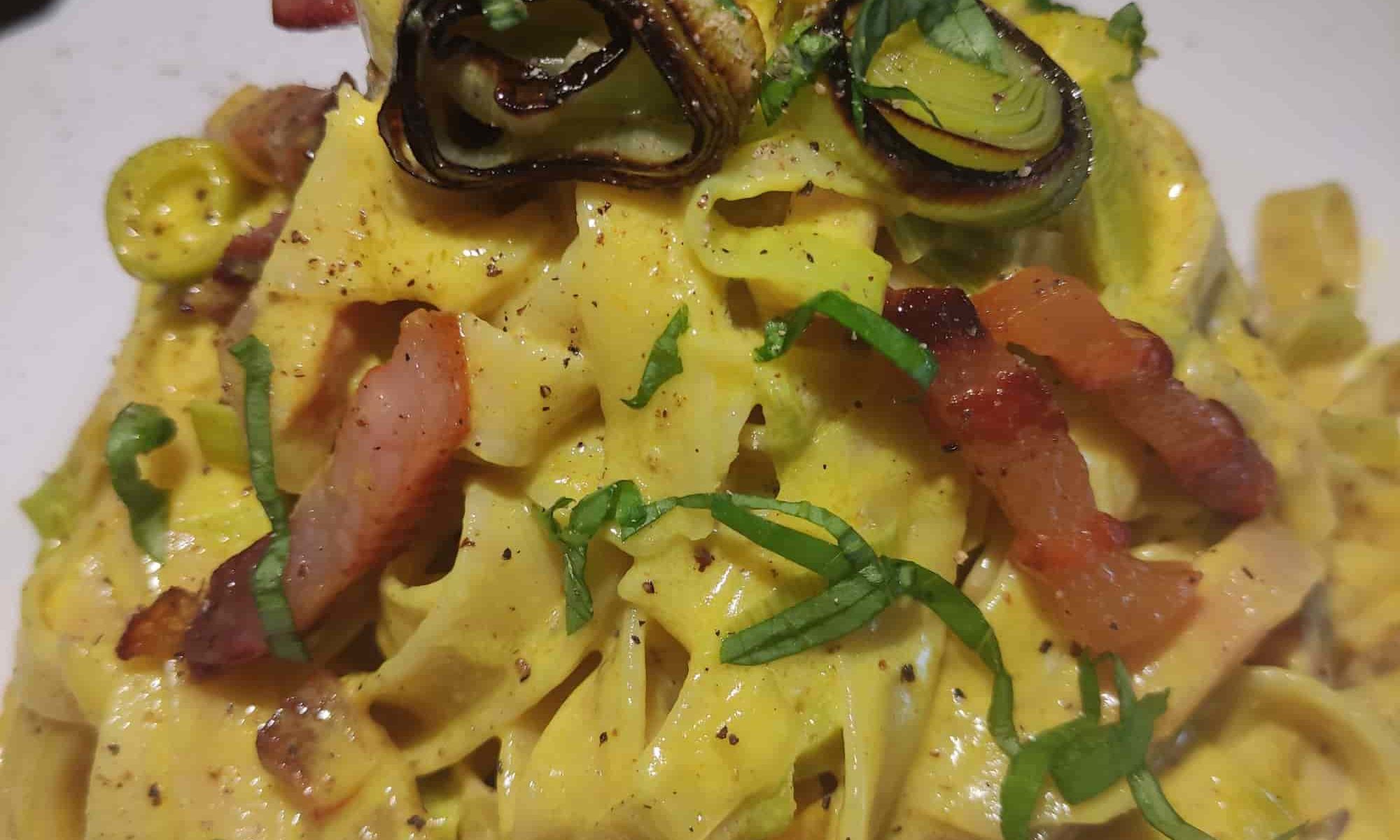 Tagliatelle Speck e Curcuma - Tagliatelle Speck und Kurkuma